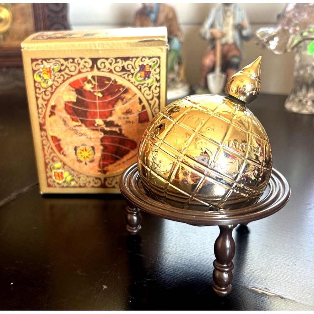 Avon Windjammer After Shave Globe Bottle 6oz Full Vintage "A Man's World"